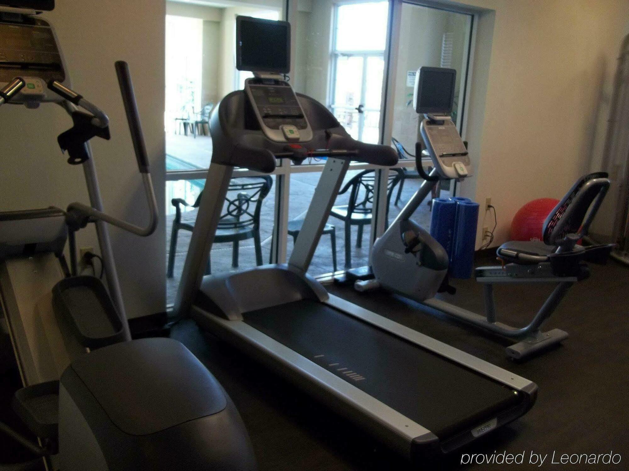 Park Manor Hotel Clifton Park Exterior foto A treadmill